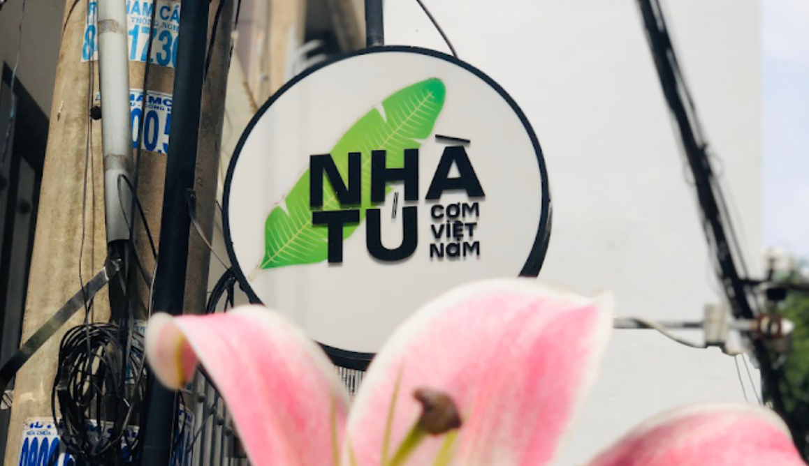必比登 - Nhà Tú - Việt Nam Restaurant