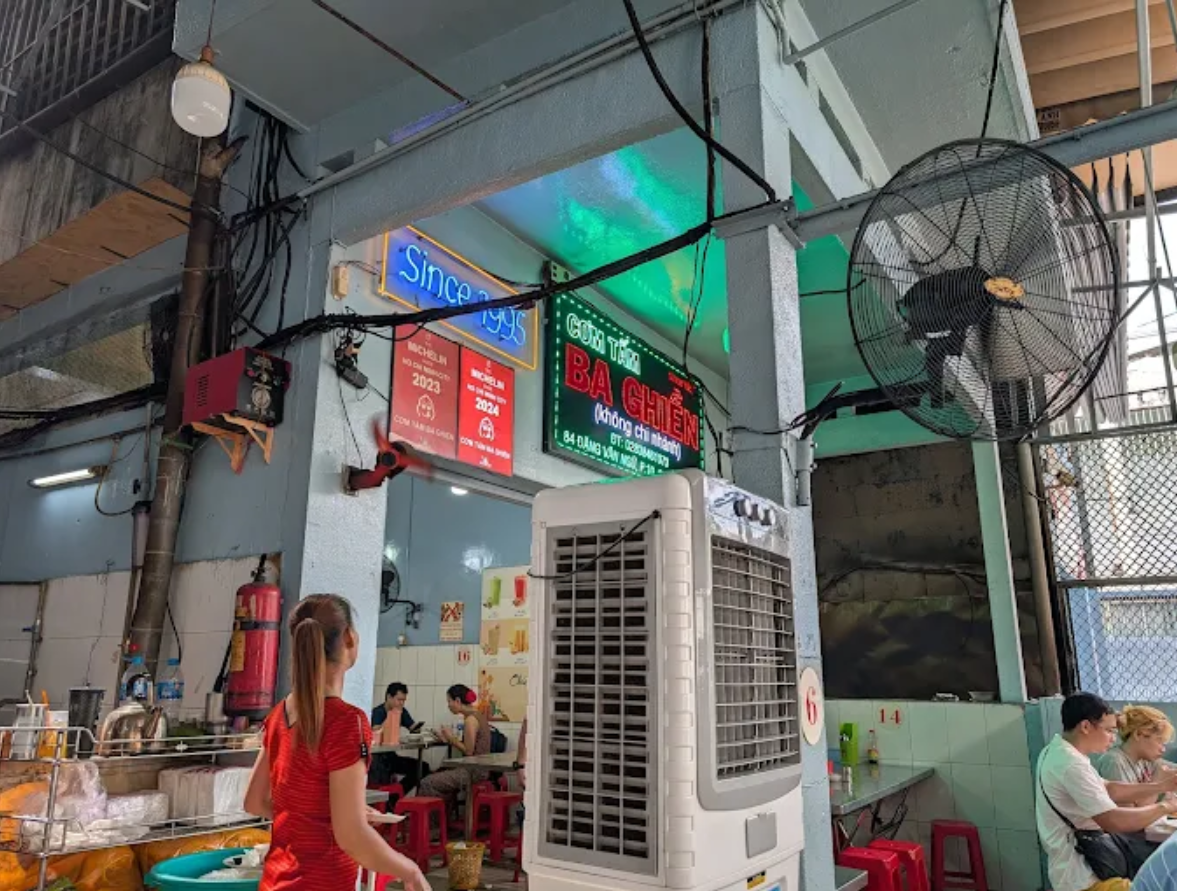 必比登-Cơm Tấm Ba Ghiền